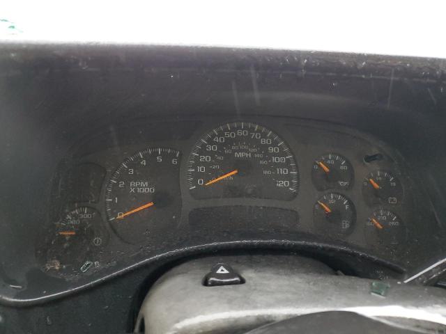 Photo 9 from auction – 2004 CHEVROLET SILVERADO with VIN 1GCHK24U24E231979