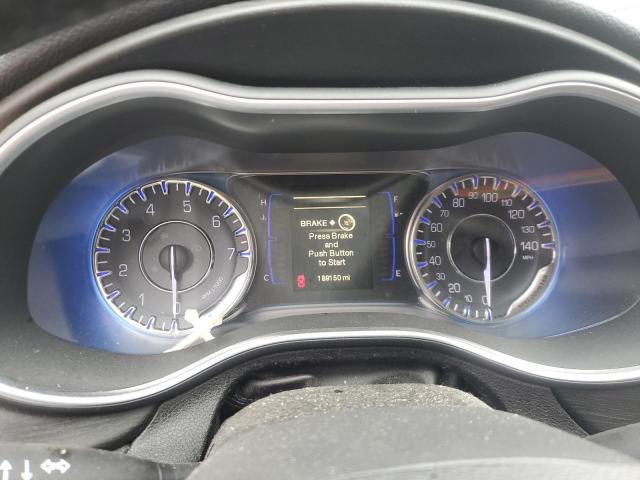Photo 9 from auction – 2015 CHRYSLER 200 LIMITE with VIN 1C3CCCAB5FN619487