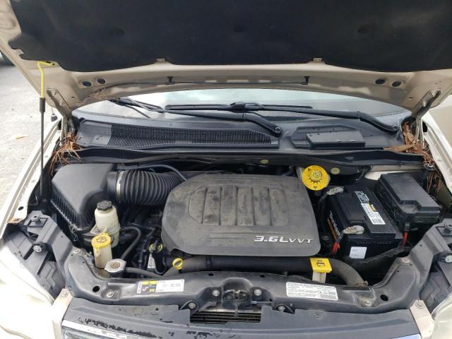 Photo 12 from auction – 2013 CHRYSLER TOWN & COU with VIN 2C4RC1GG9DR806003