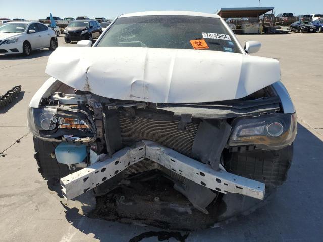 Photo 5 from auction – 2019 CHRYSLER 300 S with VIN 2C3CCABG8KH639881