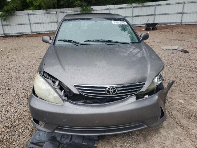 Photo 5 from auction – 2005 TOYOTA CAMRY with VIN 4T1BF32K95U604584