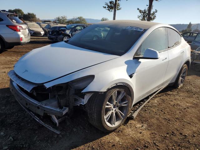 Снимка 1 от търг – 2023 TESLA MODEL Y с VIN 7SAYGAEE3PF970884