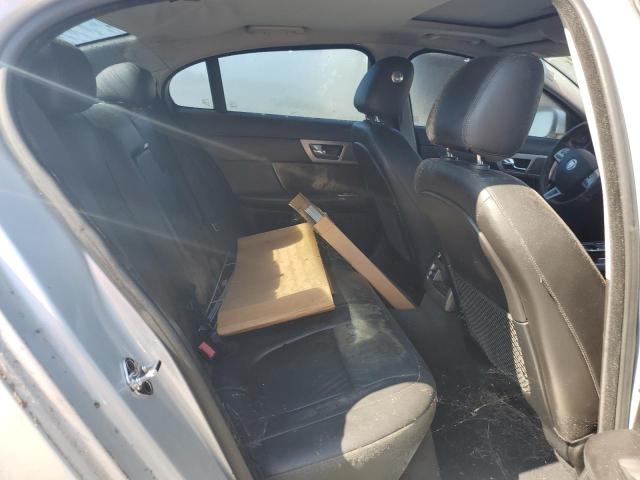 Photo 10 from auction – 2011 JAGUAR XF with VIN SAJWA0FB6BLR87013