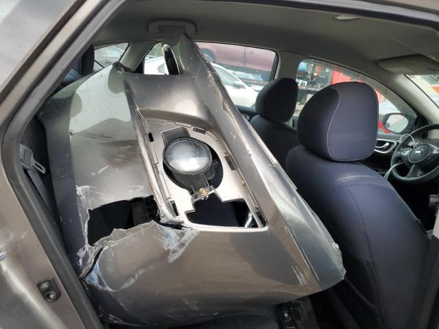 Photo 10 from auction – 2016 NISSAN SENTRA S with VIN 3N1AB7AP7GL667182