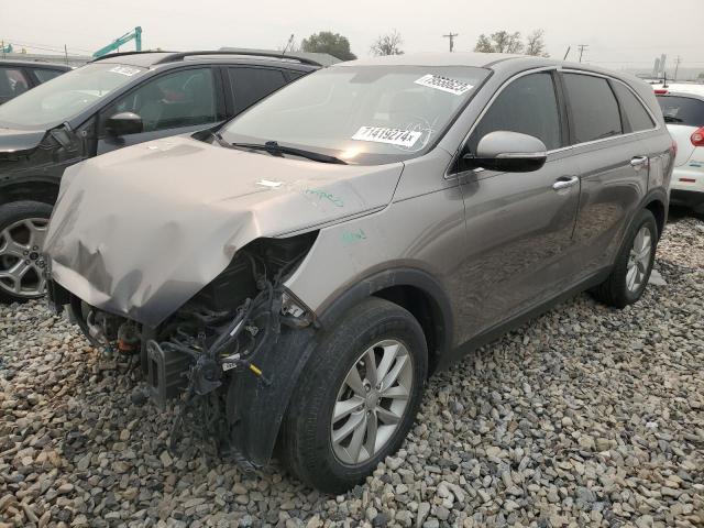 KIA SORENTO LX 2016 with VIN 5XYPG4A38GG124385 - Photo from auction