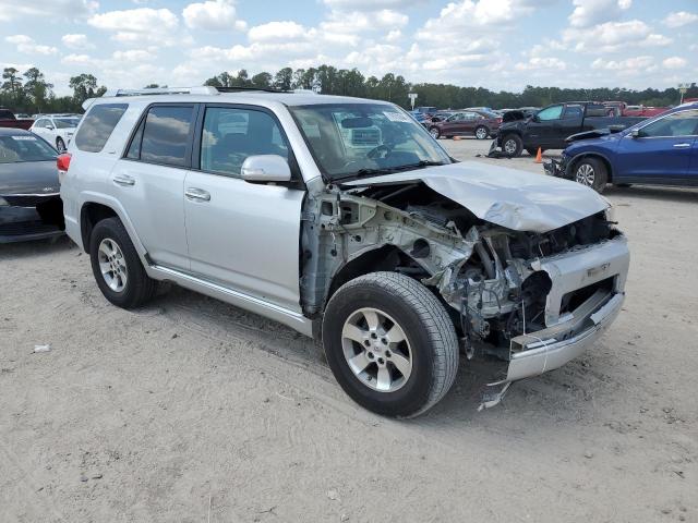 Photo 4 from auction – 2010 TOYOTA 4RUNNER SR with VIN JTEZU5JR7A5002995