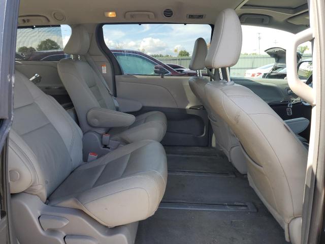 Photo 11 from auction – 2018 TOYOTA SIENNA XLE with VIN 5TDDZ3DC6JS208315