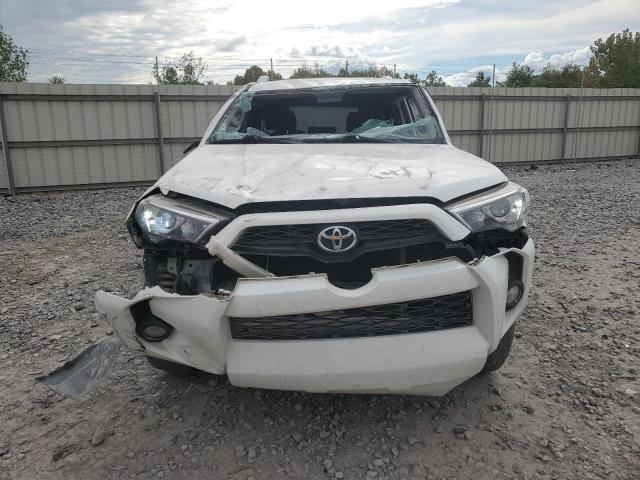 Photo 5 from auction – 2016 TOYOTA 4RUNNER SR with VIN JTEZU5JR8G5135418