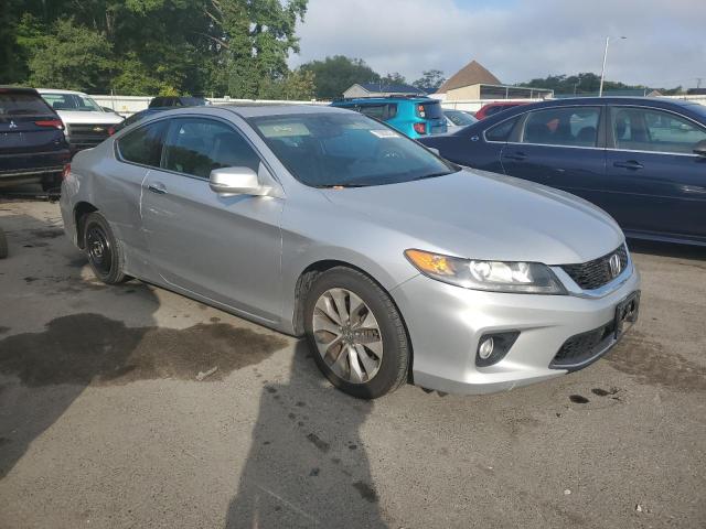 Photo 4 from auction – 2015 HONDA ACCORD EXL with VIN 1HGCT1B86FA001042