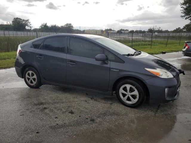 Photo 4 from auction – 2013 TOYOTA PRIUS with VIN JTDKN3DU0D1641769