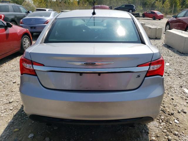Photo 6 from auction – 2014 CHRYSLER 200 LIMITE with VIN 1C3CCBCG8EN172803