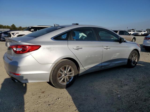 Photo 3 from auction – 2017 HYUNDAI SONATA SE with VIN 5NPE24AF1HH475178
