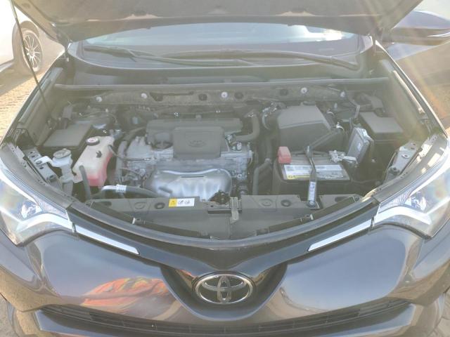 Photo 12 from auction – 2017 TOYOTA RAV4 XLE with VIN JTMWFREV1HJ714307