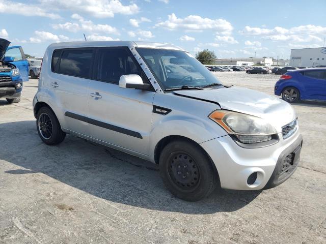 Photo 4 from auction – 2012 KIA SOUL with VIN KNDJT2A59C7360669