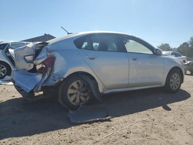 Photo 3 from auction – 2019 KIA RIO S with VIN 3KPA24AB1KE179682