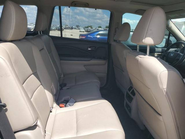 Photo 11 from auction – 2016 HONDA PILOT TOUR with VIN 5FNYF5H92GB019873