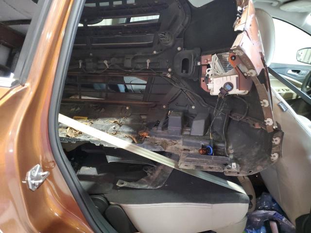 Photo 11 from auction – 2017 FORD ESCAPE SE with VIN 1FMCU9GD6HUC27904