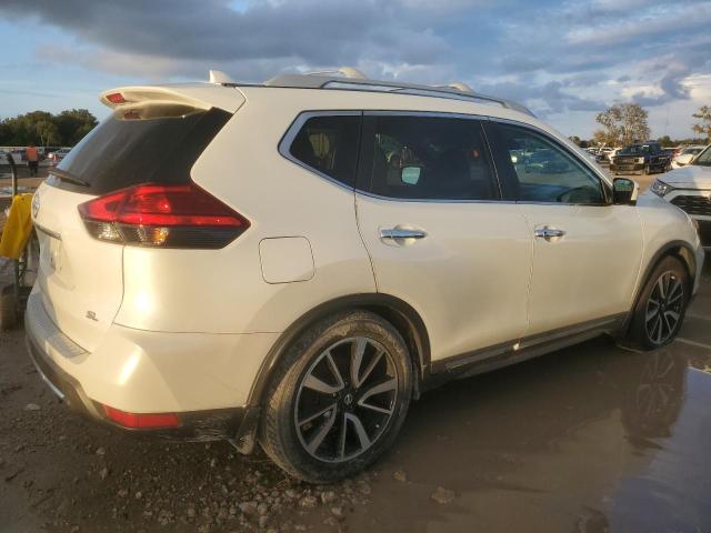 Photo 3 from auction – 2017 NISSAN ROGUE S with VIN 5N1AT2MT4HC777718