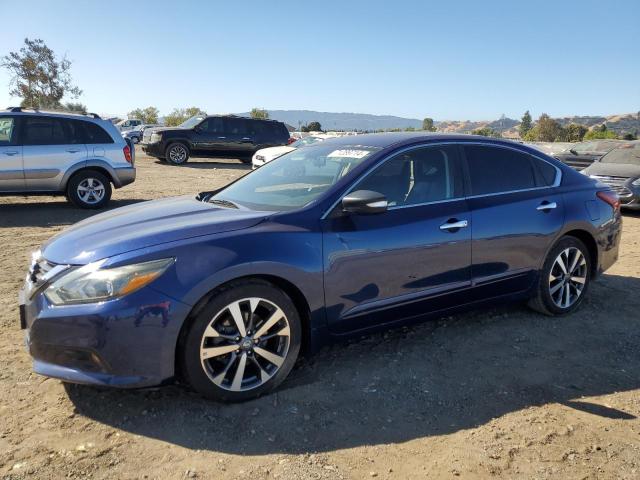 NISSAN ALTIMA 2.5 2017 with VIN 1N4AL3AP7HC256208 - Photo from auction