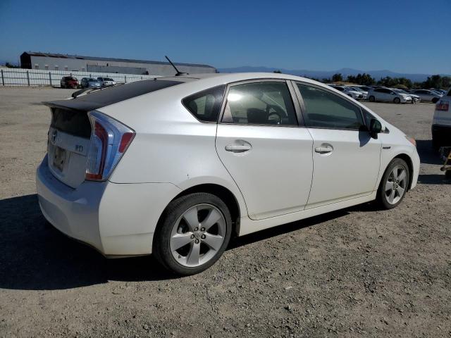 Photo 3 from auction – 2015 TOYOTA PRIUS with VIN JTDKN3DU8F0411146