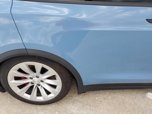 Photo 10 from auction – 2016 TESLA MODEL X with VIN 5YJXCBE48GF015337