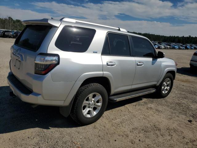 Photo 3 from auction – 2015 TOYOTA 4RUNNER SR with VIN JTEZU5JR1F5098372