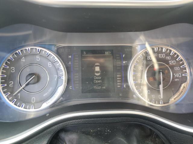 Photo 9 from auction – 2016 CHRYSLER 200 LIMITE with VIN 1C3CCCAB0GN103426
