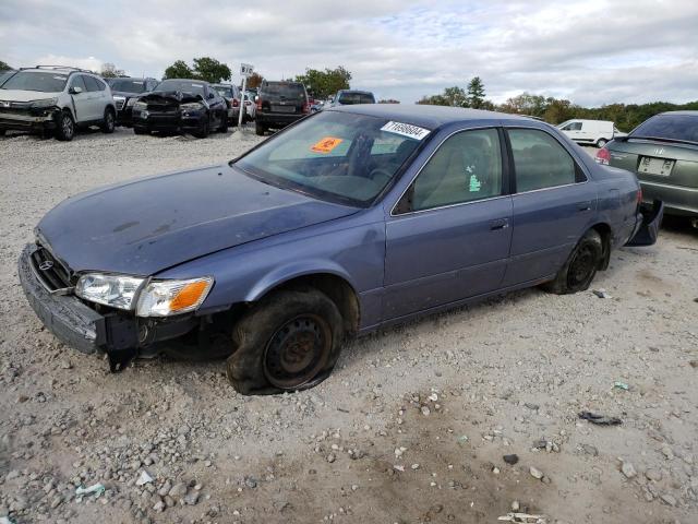 TOYOTA CAMRY CE 2000 with VIN 4T1BG22K1YU698018 - Photo from auction