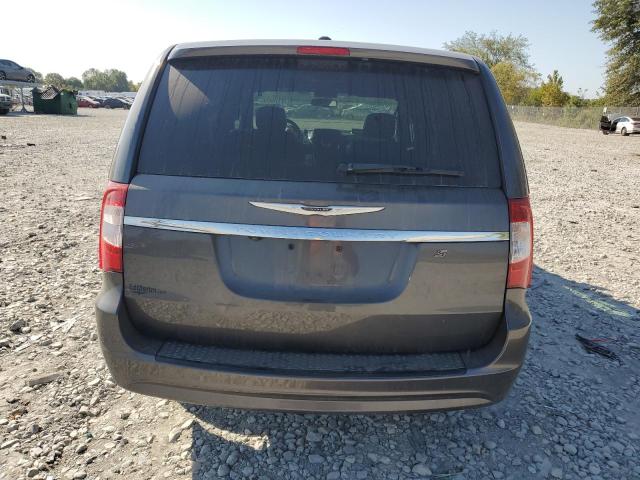 Photo 6 from auction – 2016 CHRYSLER TOWN & COU with VIN 2C4RC1HG4GR199883