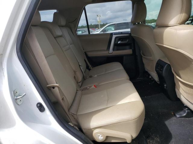 Photo 11 from auction – 2016 TOYOTA 4RUNNER SR with VIN JTEZU5JR0G5114840