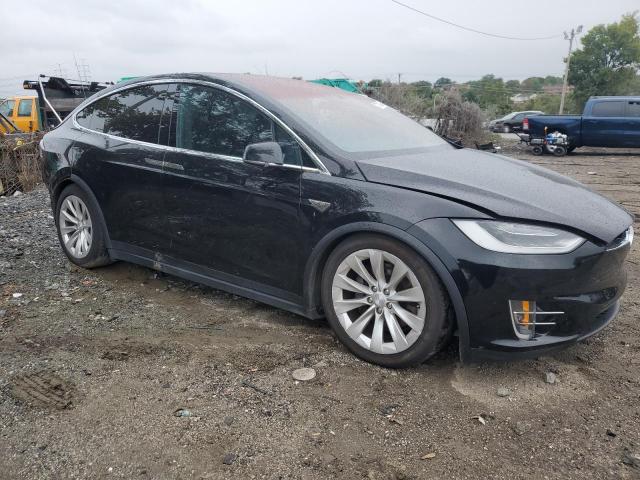 Photo 4 from auction – 2016 TESLA MODEL X with VIN 5YJXCBE22GF014585