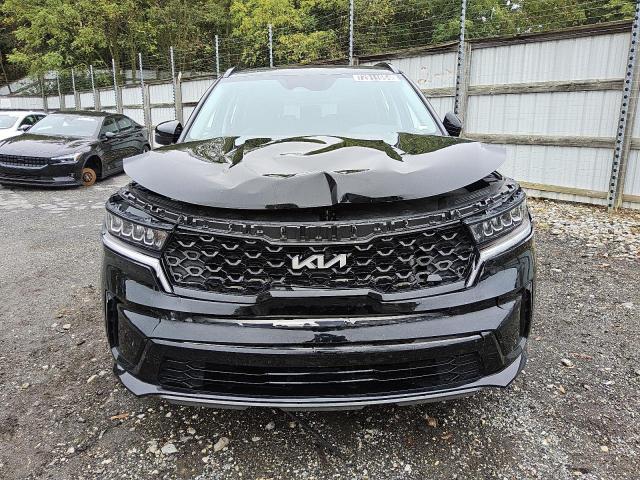 Photo 5 from auction – 2022 KIA SORENTO S with VIN 5XYRL4LC2NG154061