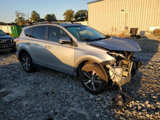 Photo 4 from auction – 2017 TOYOTA RAV4 XLE with VIN 2T3WFREV9HW326355