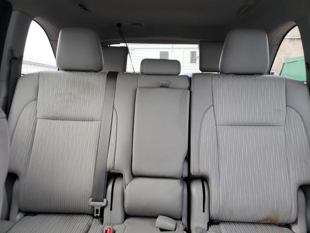 Photo 10 from auction – 2017 TOYOTA HIGHLANDER with VIN 5TDBZRFHXHS376889