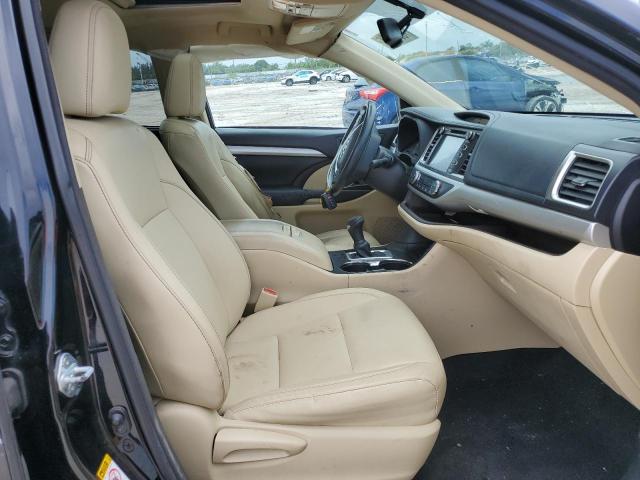 Photo 7 from auction – 2016 TOYOTA HIGHLANDER with VIN 5TDKKRFH4GS133422
