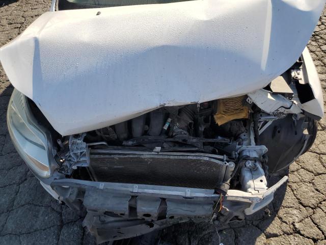 Photo 11 from auction – 2014 FORD FOCUS SE with VIN 1FADP3K28EL158434