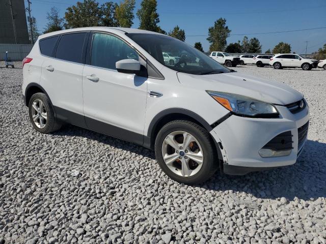 Photo 4 from auction – 2016 FORD ESCAPE SE with VIN 1FMCU9GX5GUA28688