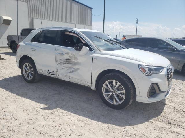 Photo 4 from auction – 2023 AUDI Q3 PREMIUM with VIN WA1DECF32P1152527