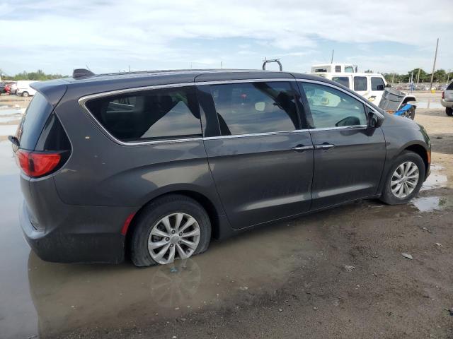 Photo 3 from auction – 2019 CHRYSLER PACIFICA T with VIN 2C4RC1FG5KR628525