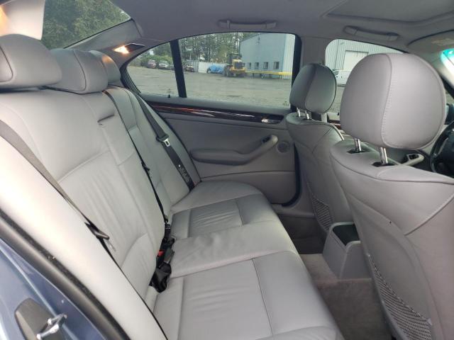Photo 10 from auction – 2004 BMW 325 I with VIN WBAEV33444KW15472