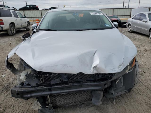 Photo 5 from auction – 2015 VOLKSWAGEN PASSAT SE with VIN 1VWBV7A39FC074808