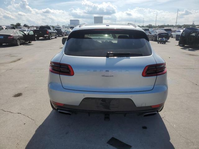 Photo 6 from auction – 2017 PORSCHE MACAN with VIN WP1AA2A56HLB83730