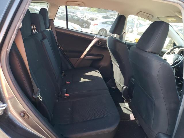Photo 11 from auction – 2018 TOYOTA RAV4 LE with VIN JTMZFREV1JJ196122