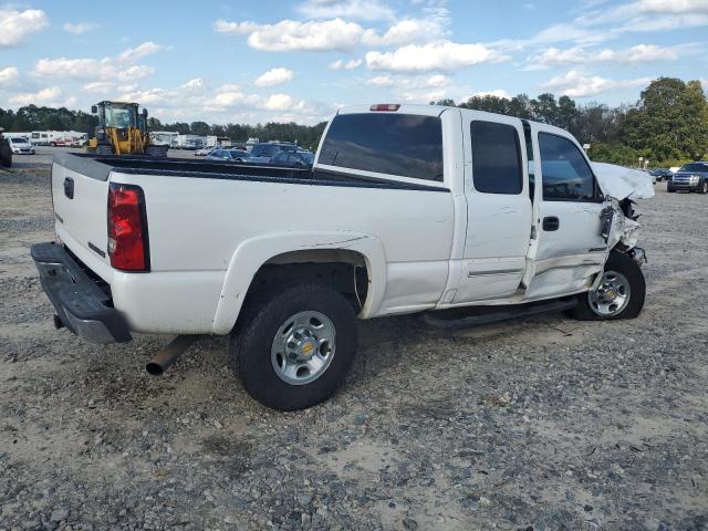 Photo 3 from auction – 2004 CHEVROLET SILVERADO with VIN 1GCHC29U94E156655