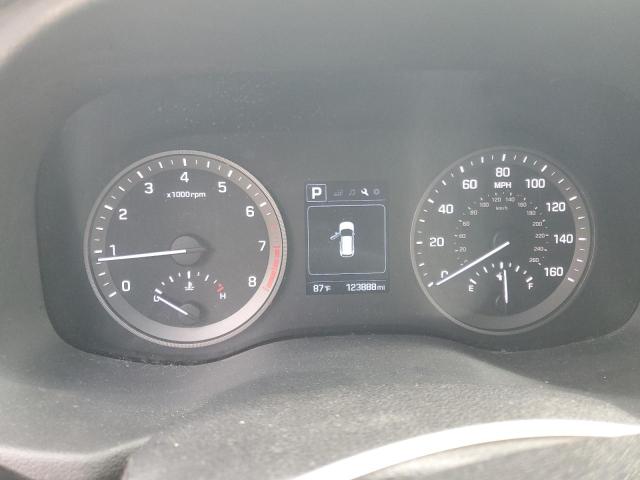 Photo 9 from auction – 2017 HYUNDAI TUCSON LIM with VIN KM8J33A28HU557381
