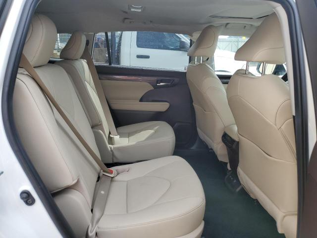 Photo 11 from auction – 2021 TOYOTA HIGHLANDER with VIN 5TDXBRCH5MS033416
