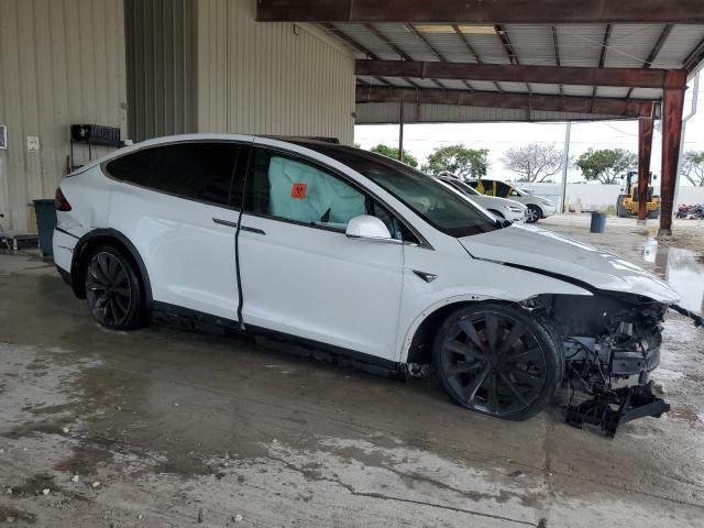 Photo 4 from auction – 2017 TESLA MODEL X with VIN 5YJXCBE29HF037881