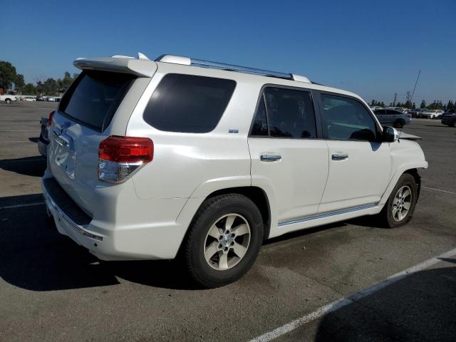 Photo 3 from auction – 2011 TOYOTA 4RUNNER SR with VIN JTEZU5JR8B5030256