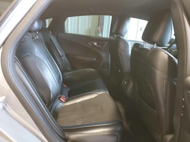 Photo 10 from auction – 2015 CHRYSLER 200 S with VIN 1C3CCCDG3FN523395