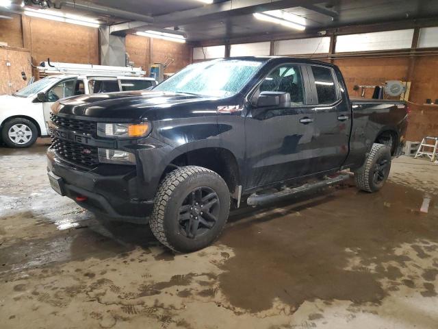 CHEVROLET SILVERADO 2019 with VIN 1GCRYCEF0KZ264333 - Photo from auction